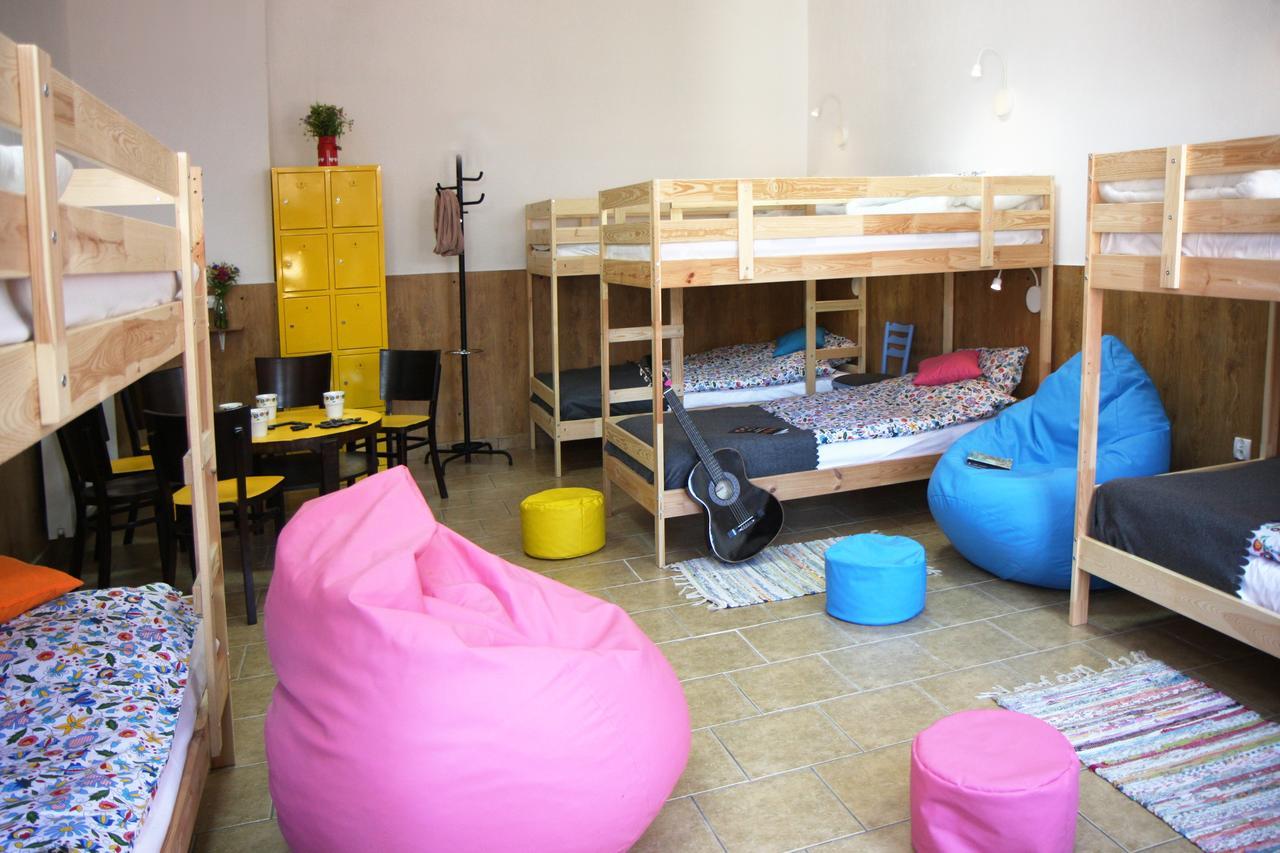 Folk Hostel Poznań Eksteriør bilde